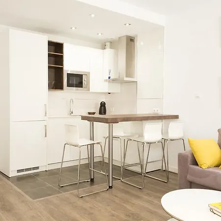 Aia Exclusive Apartment